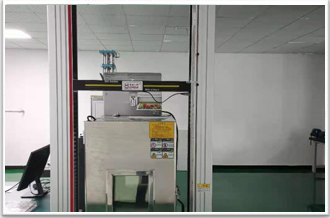 High and low temperature tensile testing machine